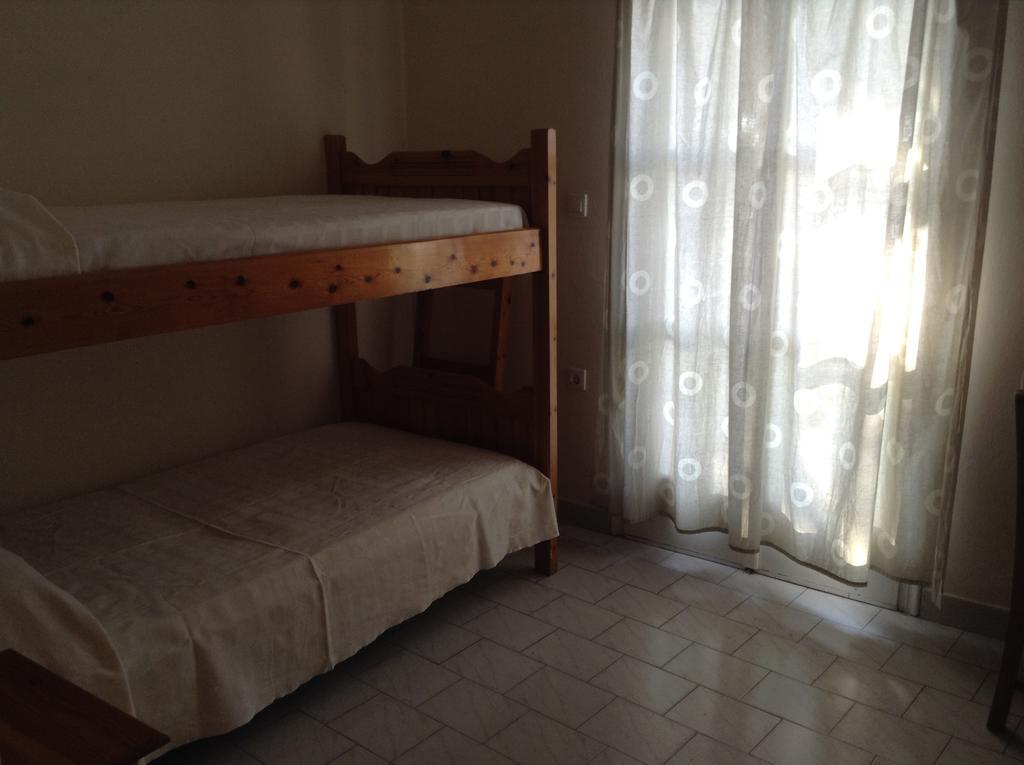 Rooms To Let Katerina & John'S ペリッサ エクステリア 写真